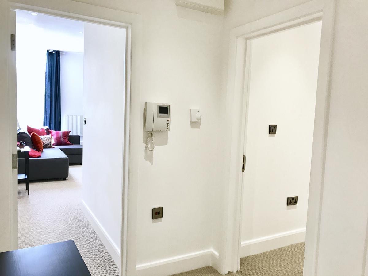 Harrow Apartment *